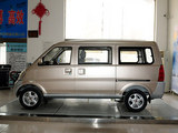 2011款 五菱荣光 1.2L豪华型