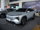 2024款 银河L7 1.5T 115km PLUS 龙腾版