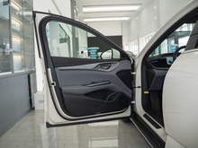 2024  sҫ DM-i 1.5L 121km A
