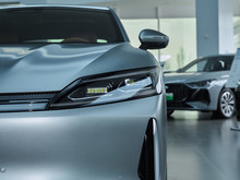 2025 LA9L 260LmF