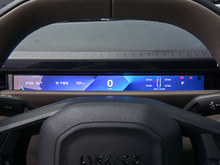 2025 IZ10  95kWh 702km{Ultra