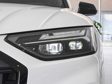 2025 WQ5L 40 TFSI rЄӸ