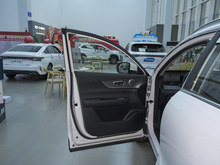 2025�� ��8 PLUS 290TGDI DCT���m�� ����