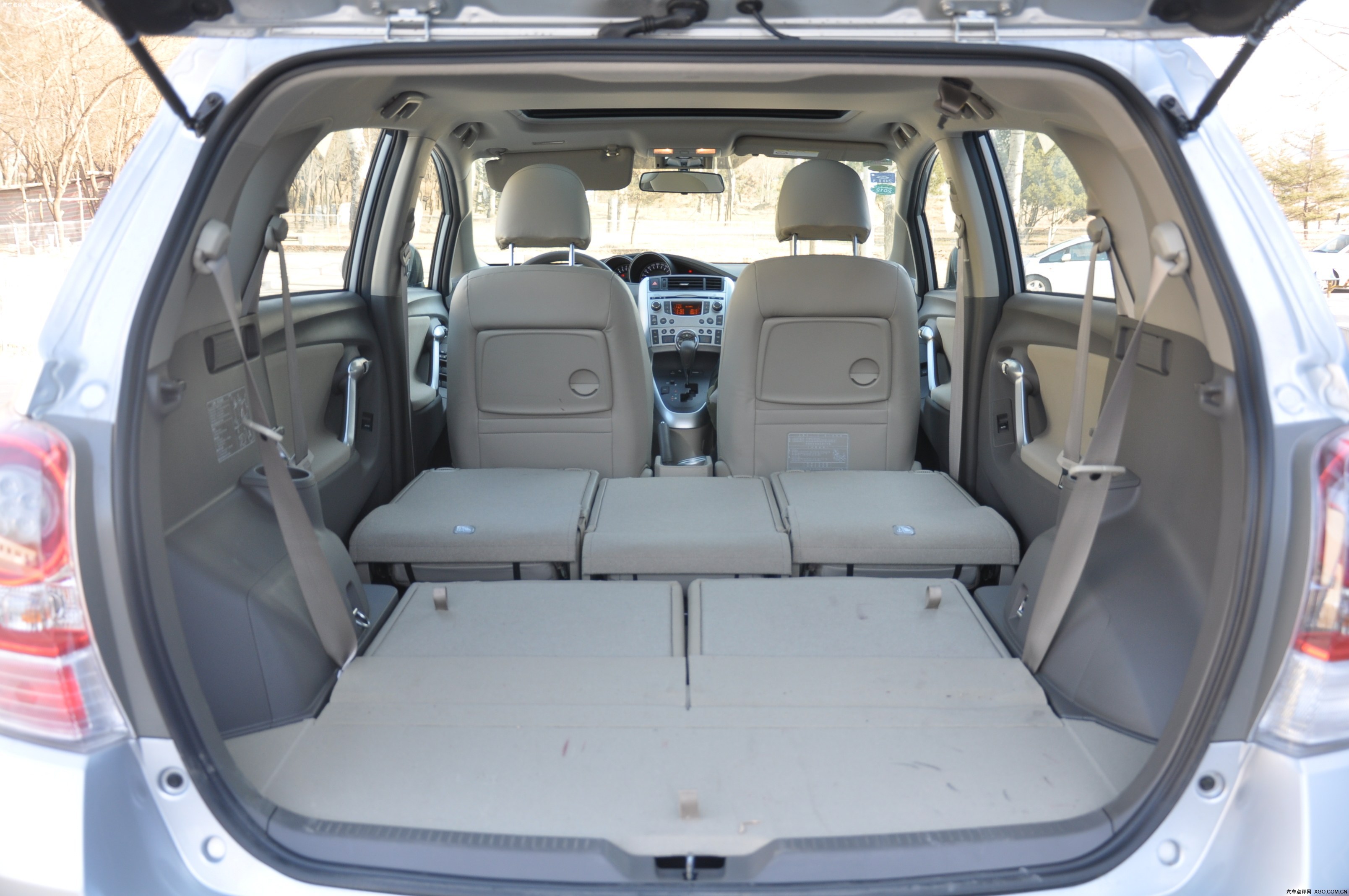 购车热线:4008-585858