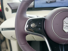 中控方向盘图片