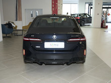 2026�� ����i5 �Ŀ� eDrive 35L M�˶���װ