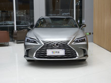 2025�� �׿���˹ES 300h ������